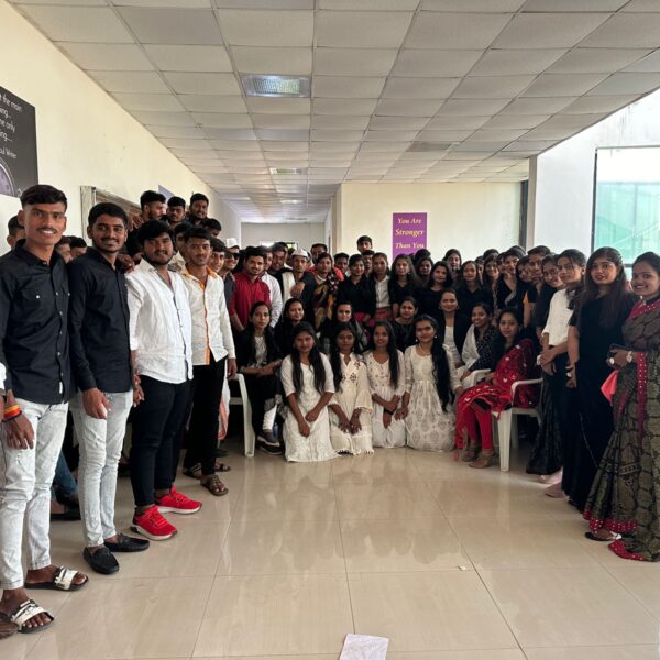 894045f7-4a9d-4689-83de-120e903a9f7c